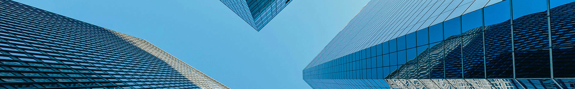 <strong>关于我们</strong>